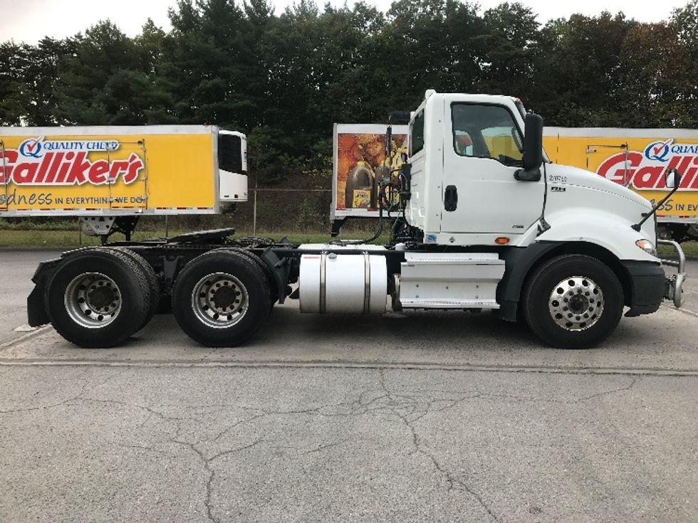 Day Cab Tractor-Heavy Duty Tractors-International-2019-RH613-Harrisburg-PA-314,056\n\t\tmiles-$ 24,500 - Image 8