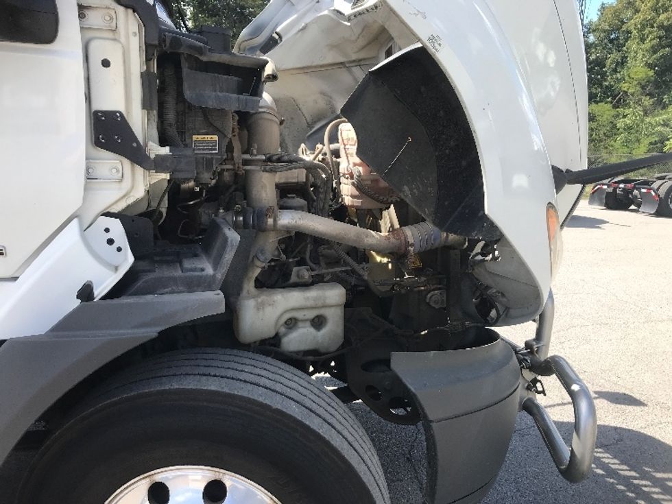 Day Cab Tractor-Heavy Duty Tractors-International-2019-RH613-Harrisburg-PA-316,787\n\t\tmiles-$ 24,500 - Image 16