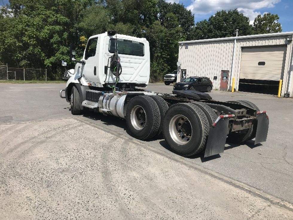 Day Cab Tractor-Heavy Duty Tractors-International-2019-RH613-Harrisburg-PA-316,787\n\t\tmiles-$ 24,500 - Image 5