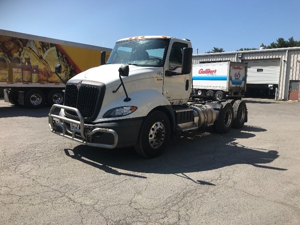 Day Cab Tractor-Heavy Duty Tractors-International-2019-RH613-Harrisburg-PA-318,975\n\t\tmiles-$ 24,500 - Image 3