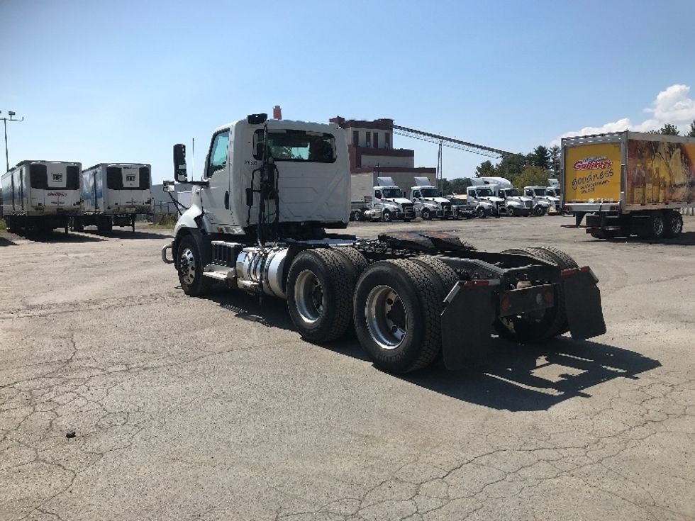 Day Cab Tractor-Heavy Duty Tractors-International-2019-RH613-Harrisburg-PA-319,808\n\t\tmiles-$ 24,500 - Image 5