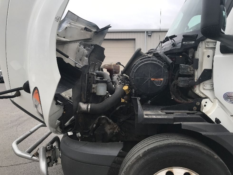 Day Cab Tractor-Heavy Duty Tractors-International-2019-RH613-Harrisburg-PA-350,471\n\t\tmiles-$ 23,000 - Image 15