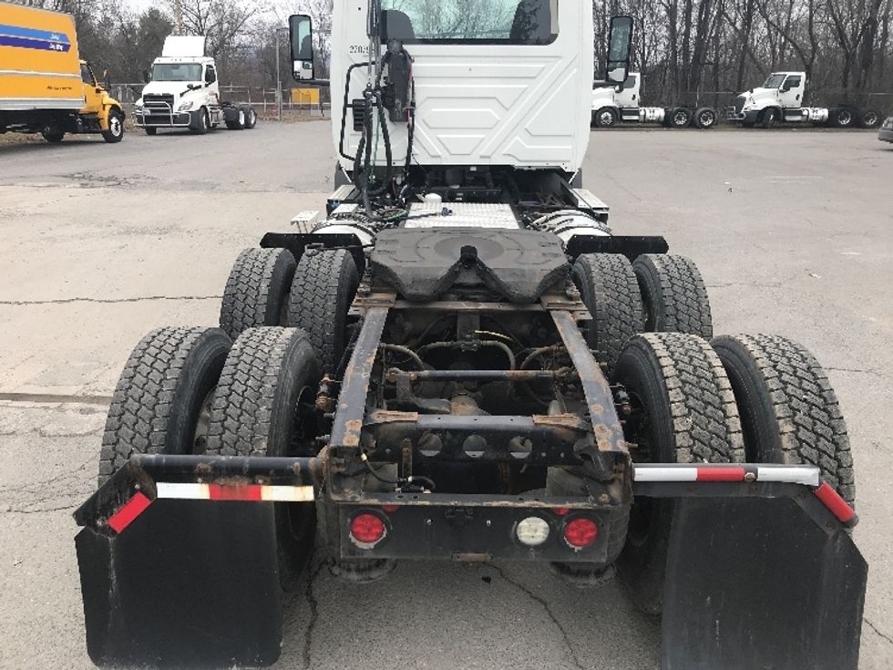 Day Cab Tractor-Heavy Duty Tractors-International-2019-RH613-Harrisburg-PA-350,471\n\t\tmiles-$ 23,000 - Image 6