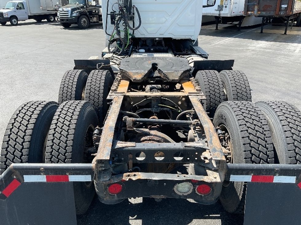 Day Cab Tractor-Heavy Duty Tractors-International-2019-RH613-Harrisburg-PA-431,773\n\t\tmiles-$ 22,750 - Image 6