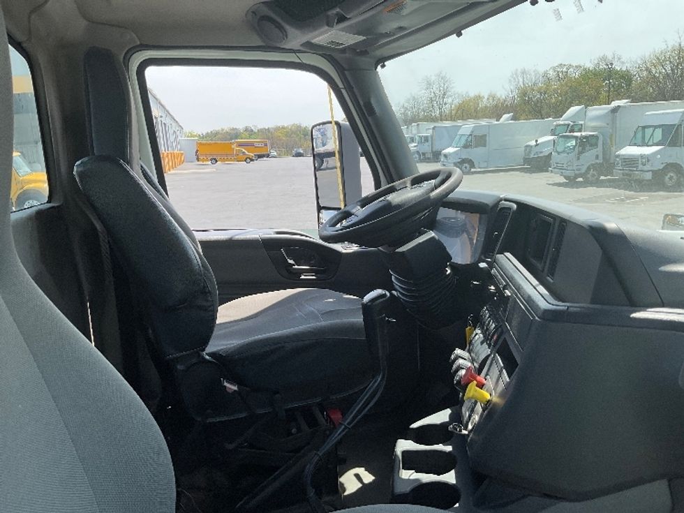 Day Cab Tractor-Heavy Duty Tractors-International-2019-RH613-Harrisburg-PA-446,513\n\t\tmiles-$ 22,750 - Image 14