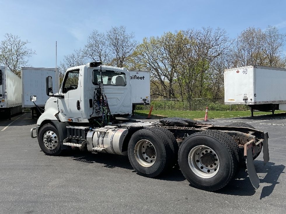 Day Cab Tractor-Heavy Duty Tractors-International-2019-RH613-Harrisburg-PA-446,513\n\t\tmiles-$ 22,750 - Image 5