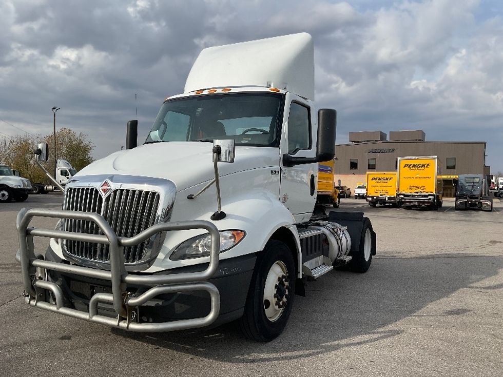 Day Cab Tractor-Heavy Duty Tractors-International-2019-RH613-Kentwood-MI-521,354\n\t\tmiles-$ 20,000 - Image 3