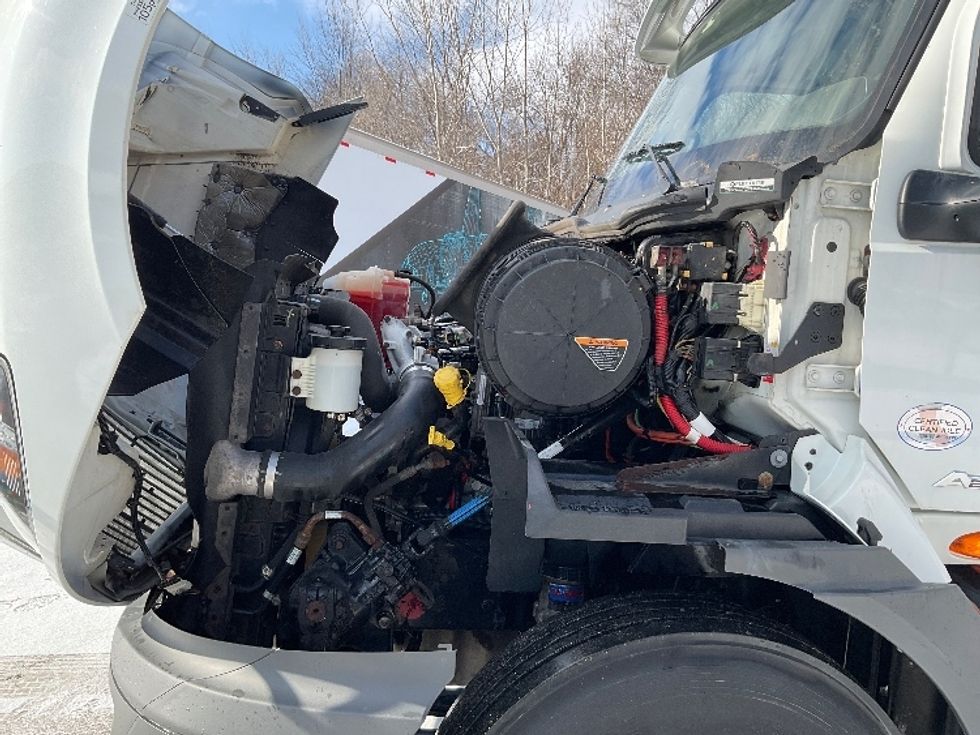 Day Cab Tractor-Heavy Duty Tractors-International-2019-RH613-La Porte-IN-211,149\n\t\tmiles-$ 14,000 - Image 16