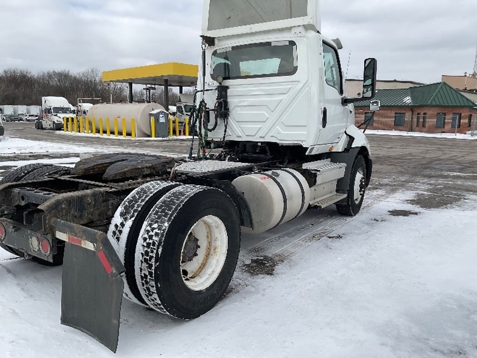 Day Cab Tractor-Heavy Duty Tractors-International-2019-RH613-La Porte-IN-211,149\n\t\tmiles-$ 14,000 - Image 7