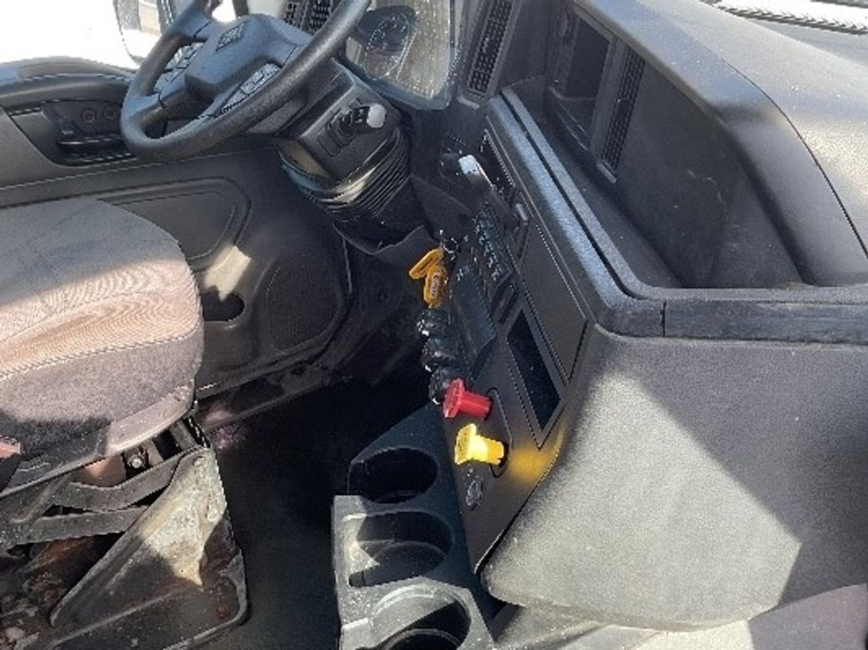 Day Cab Tractor-Heavy Duty Tractors-International-2019-RH613-La Porte-IN-360,081\n\t\tmiles-$ 14,000 - Image 14