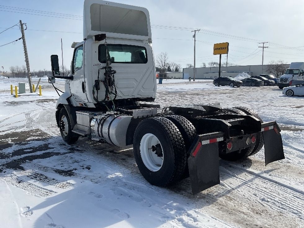 Day Cab Tractor-Heavy Duty Tractors-International-2019-RH613-La Porte-IN-360,081\n\t\tmiles-$ 14,000 - Image 5