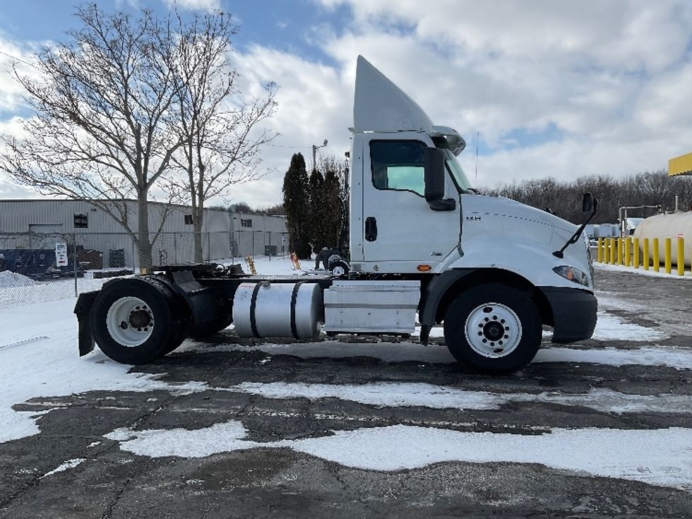 Day Cab Tractor-Heavy Duty Tractors-International-2019-RH613-La Porte-IN-487,206\n\t\tmiles-$ 14,000 - Image 8