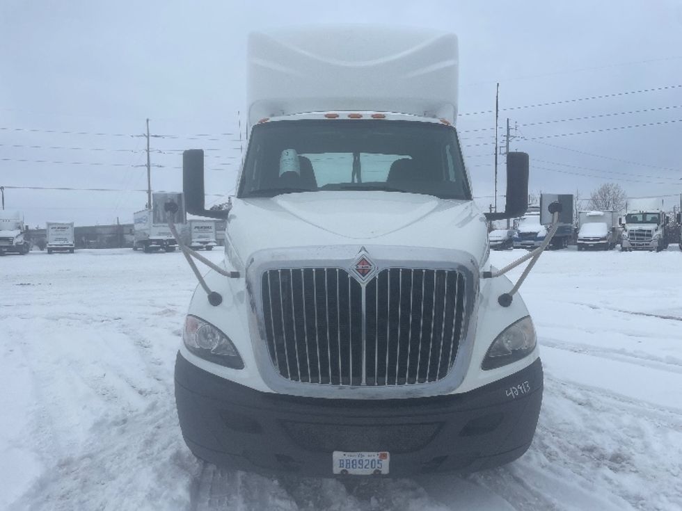 Day Cab Tractor-Heavy Duty Tractors-International-2019-RH613-Lansing-MI-245,277\n\t\tmiles-$ 14,000 - Image 2