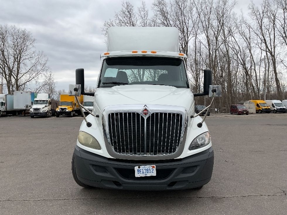 Day Cab Tractor-Heavy Duty Tractors-International-2019-RH613-Lansing-MI-287,060\n\t\tmiles-$ 23,250 - Image 2