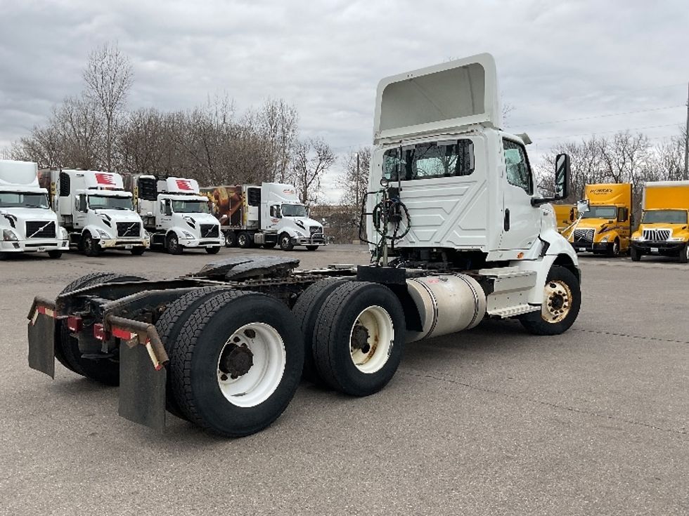 Day Cab Tractor-Heavy Duty Tractors-International-2019-RH613-Lansing-MI-287,060\n\t\tmiles-$ 23,250 - Image 7