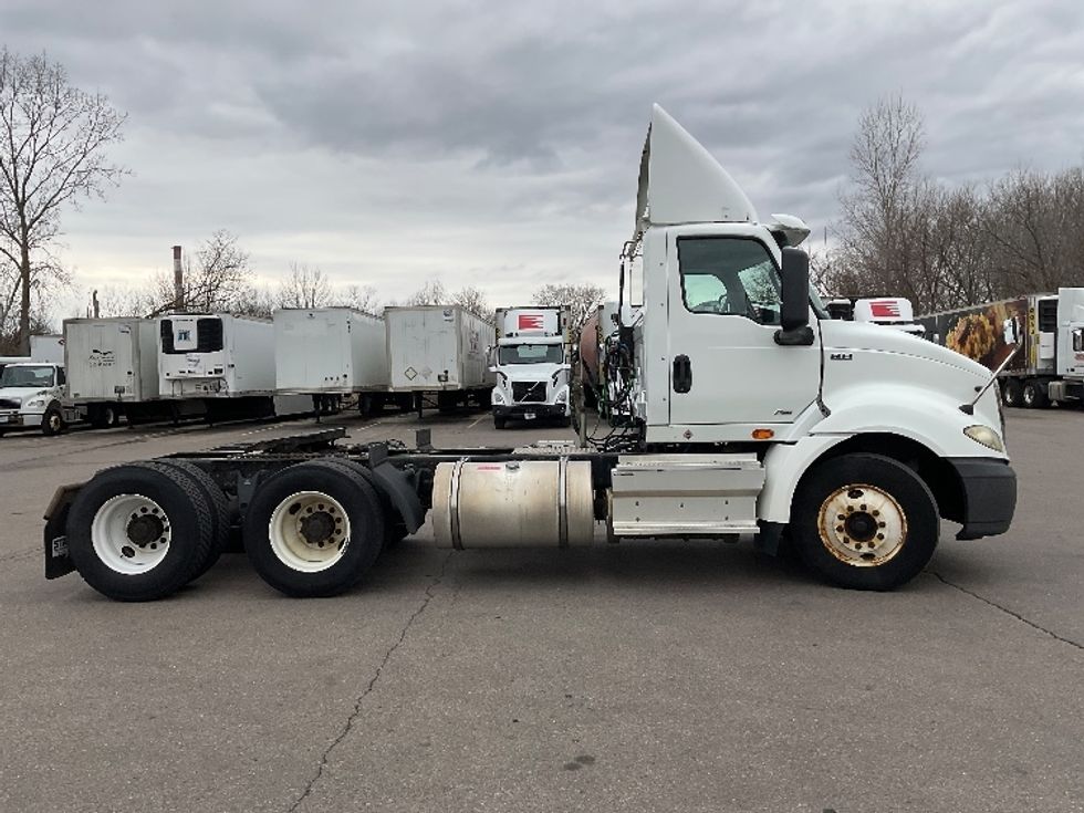Day Cab Tractor-Heavy Duty Tractors-International-2019-RH613-Lansing-MI-287,060\n\t\tmiles-$ 23,250 - Image 8