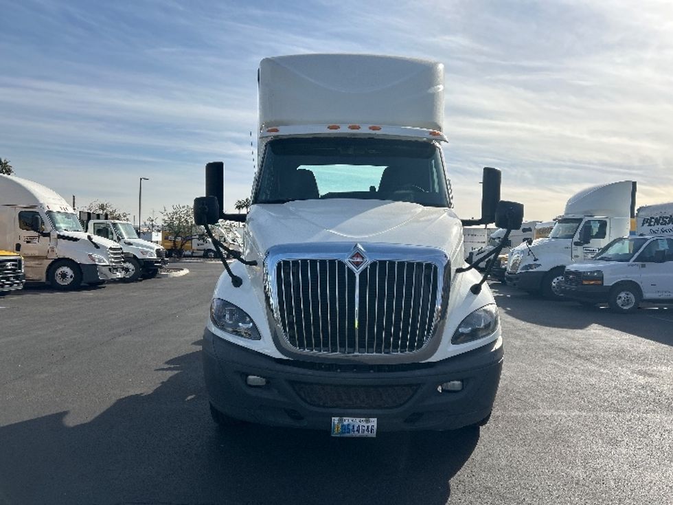 2019 International RH613 RH photo 2