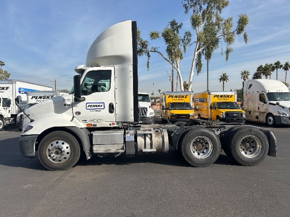 2019 International RH613 RH photo 4
