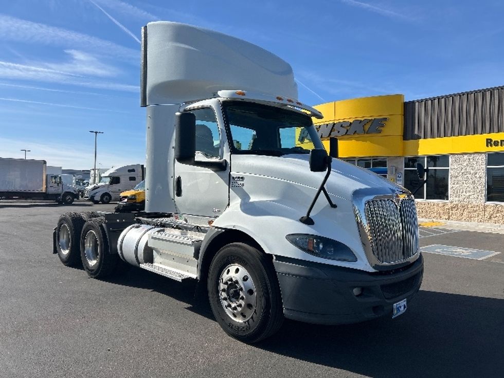 Day Cab Tractor-Heavy Duty Tractors-International-2019-RH613-Phoenix-AZ-495,564\n\t\tmiles-$ 24,750 - Image 1