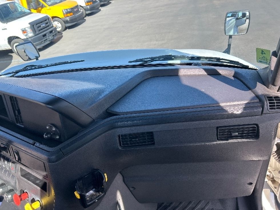Day Cab Tractor-Heavy Duty Tractors-International-2019-RH613-Phoenix-AZ-495,564\n\t\tmiles-$ 24,750 - Image 13