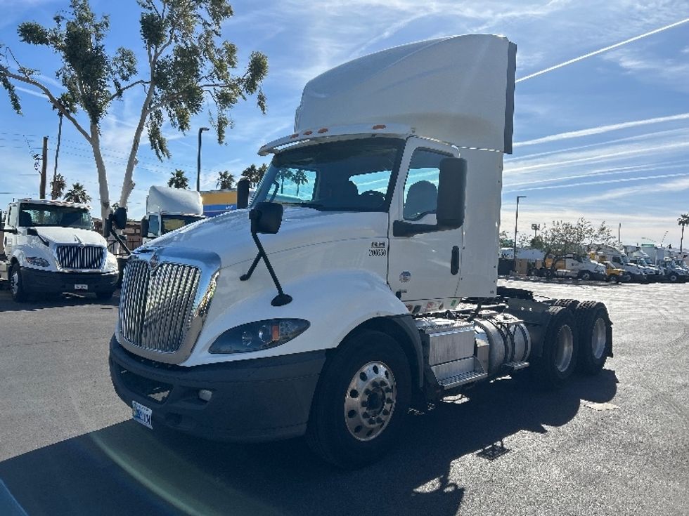 Day Cab Tractor-Heavy Duty Tractors-International-2019-RH613-Phoenix-AZ-495,564\n\t\tmiles-$ 24,750 - Image 3