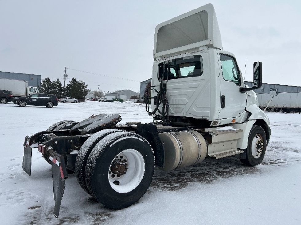 Day Cab Tractor-Heavy Duty Tractors-International-2019-RH613-Saginaw-MI-335,844\n\t\tmiles-$ 15,000 - Image 7