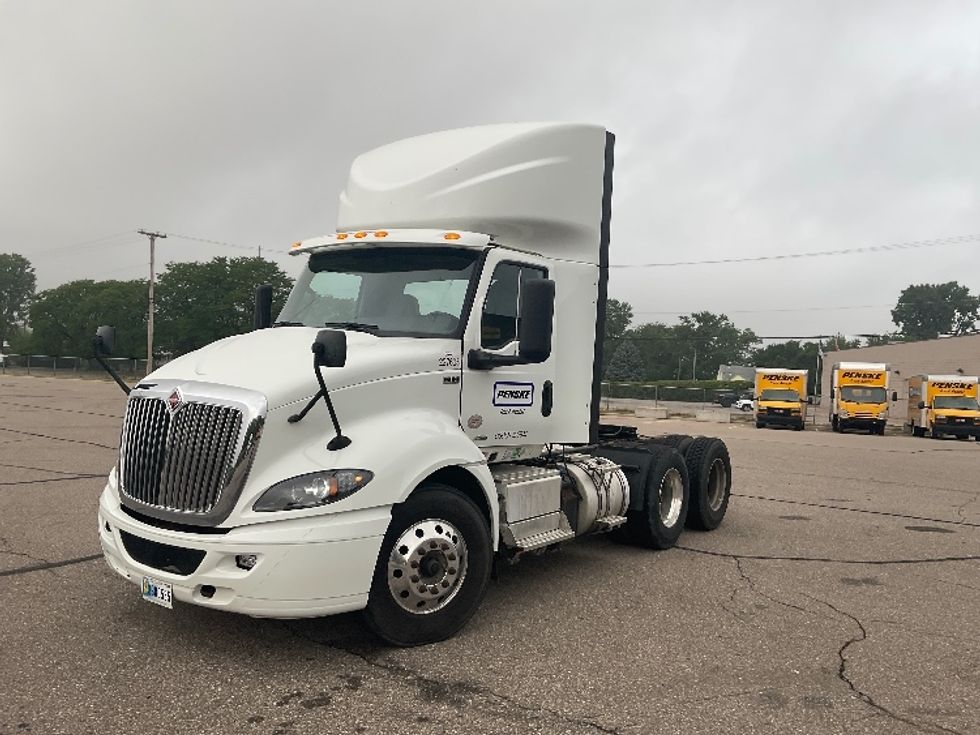 Day Cab Tractor-Heavy Duty Tractors-International-2019-RH613-Warren-MI-338,520\n\t\tmiles-$ 23,500 - Image 3