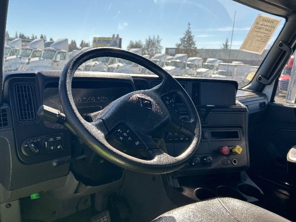 Day Cab Tractor-Heavy Duty Tractors-International-2019-RH613-West Sacramento-CA-64,536\n\t\tmiles-$ 20,250 - Image 10