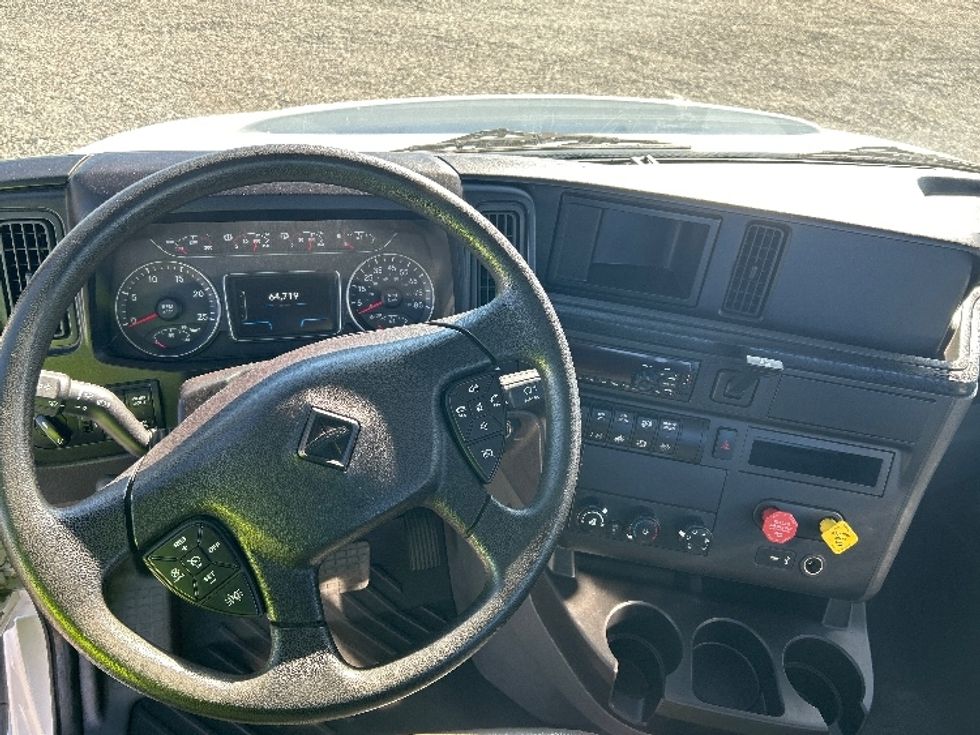 Day Cab Tractor-Heavy Duty Tractors-International-2019-RH613-West Sacramento-CA-64,536\n\t\tmiles-$ 20,250 - Image 11