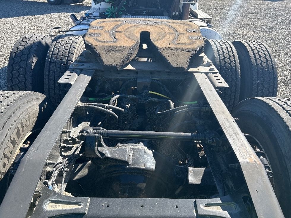 Day Cab Tractor-Heavy Duty Tractors-International-2019-RH613-West Sacramento-CA-64,536\n\t\tmiles-$ 20,250 - Image 6