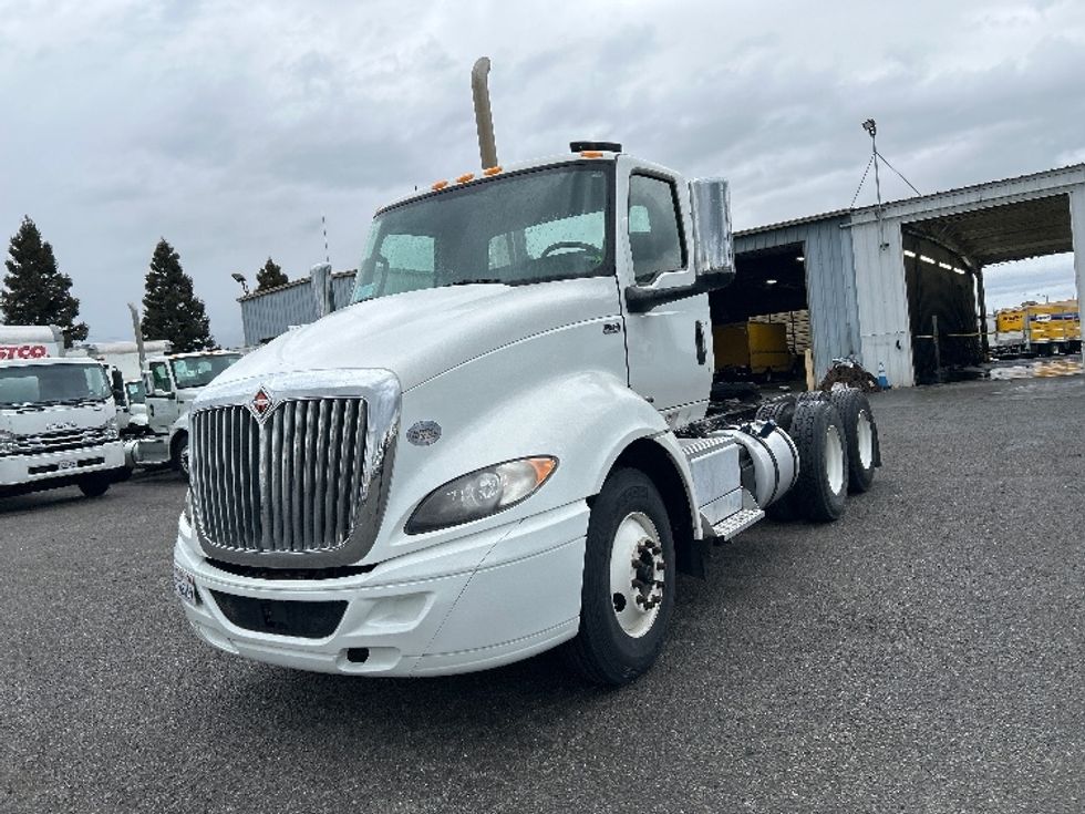 Day Cab Tractor-Heavy Duty Tractors-International-2019-RH613-West Sacramento-CA-87,461\n\t\tmiles-$ 20,250 - Image 3