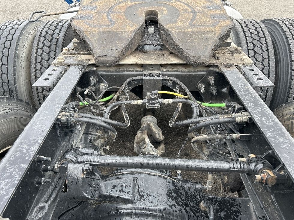 Day Cab Tractor-Heavy Duty Tractors-International-2019-RH613-West Sacramento-CA-87,461\n\t\tmiles-$ 20,250 - Image 6