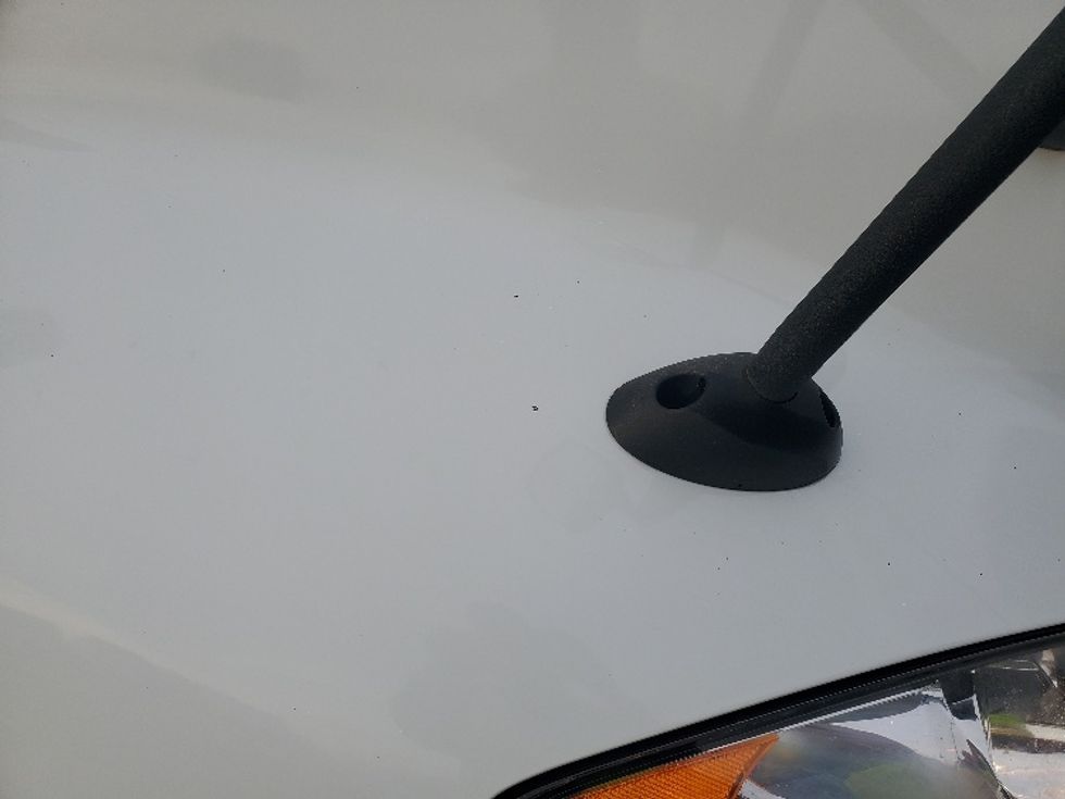 Day Cab Tractor-Heavy Duty Tractors-International-2019-RH613-White Deer-PA-409,206\n\t\tmiles-$ 22,750 - Image 18