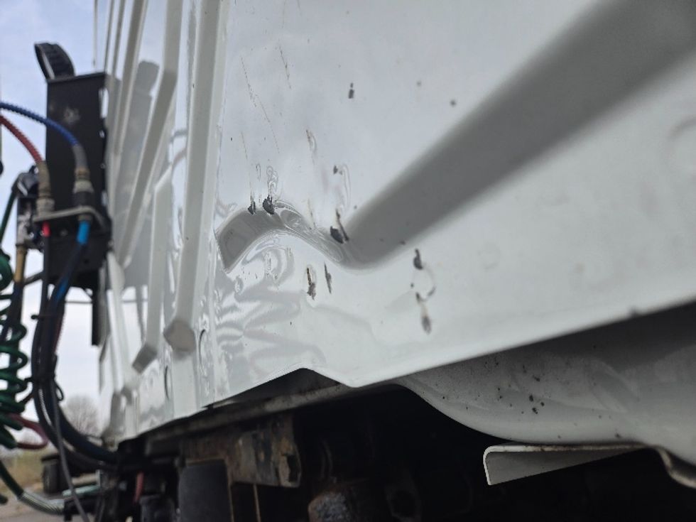 Day Cab Tractor-Heavy Duty Tractors-International-2019-RH613-White Deer-PA-448,879\n\t\tmiles-$ 22,750 - Image 20