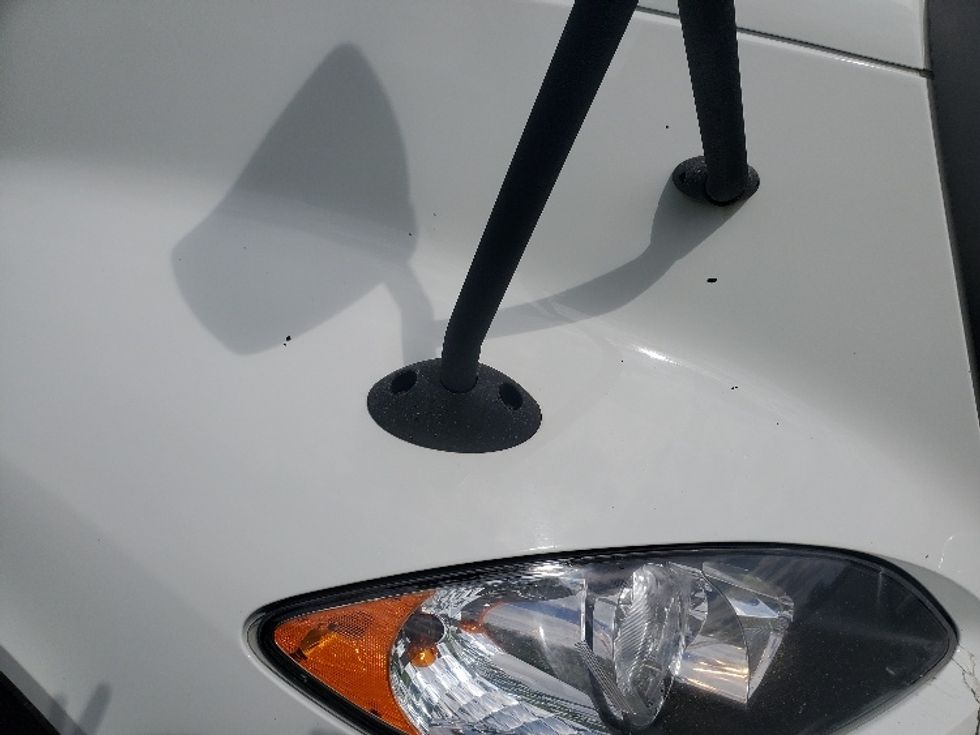 Day Cab Tractor-Heavy Duty Tractors-International-2019-RH613-White Deer-PA-472,641\n\t\tmiles-$ 22,750 - Image 18