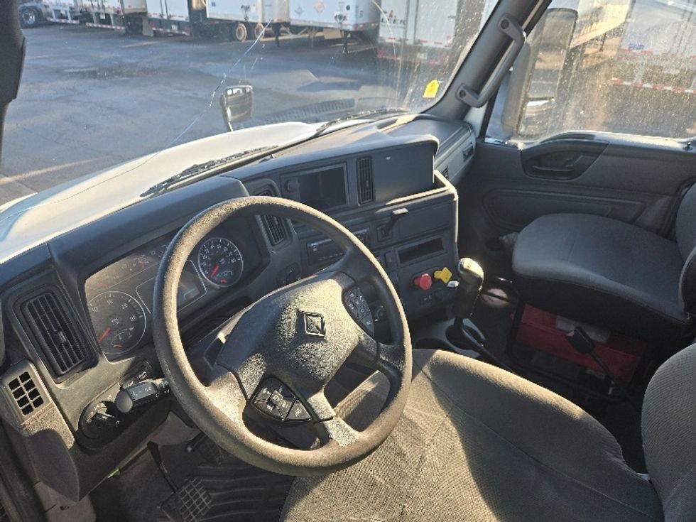 Day Cab Tractor-Heavy Duty Tractors-International-2019-RH613-White Deer-PA-509,636\n\t\tmiles-$ 22,750 - Image 10