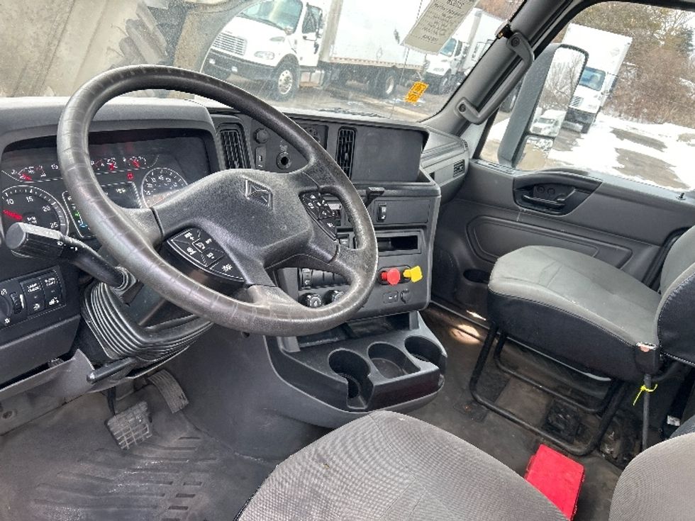 Day Cab Tractor-Heavy Duty Tractors-International-2020-LT625-Akron-OH-176,349\n\t\tmiles-$ 35,250 - Image 10