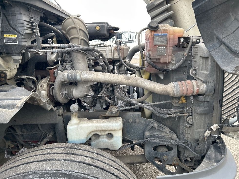 Day Cab Tractor-Heavy Duty Tractors-International-2020-LT625-Akron-OH-176,349\n\t\tmiles-$ 35,250 - Image 15