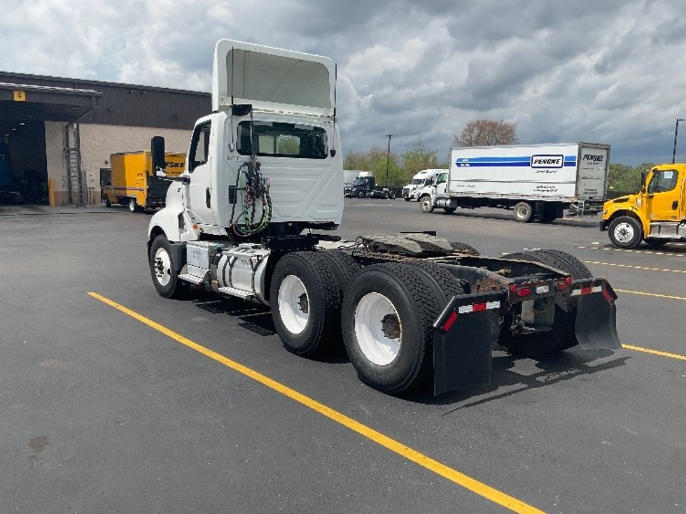 Day Cab Tractor-Heavy Duty Tractors-International-2020-LT625-Akron-OH-324,202\n\t\tmiles-$ 30,750 - Image 5