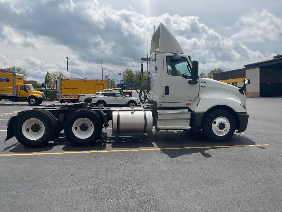 Day Cab Tractor-Heavy Duty Tractors-International-2020-LT625-Akron-OH-324,202\n\t\tmiles-$ 30,750 - Image 8