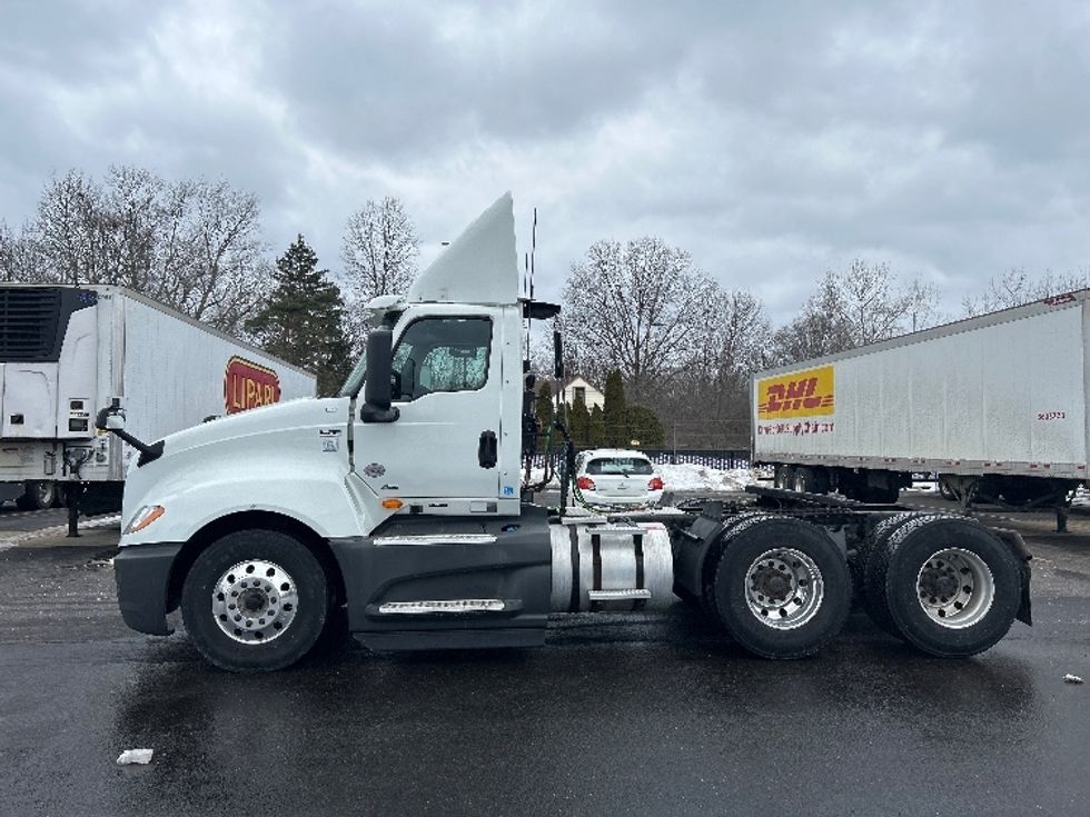 Day Cab Tractor-Heavy Duty Tractors-International-2020-LT625-Akron-OH-374,239\n\t\tmiles-$ 26,750 - Image 4