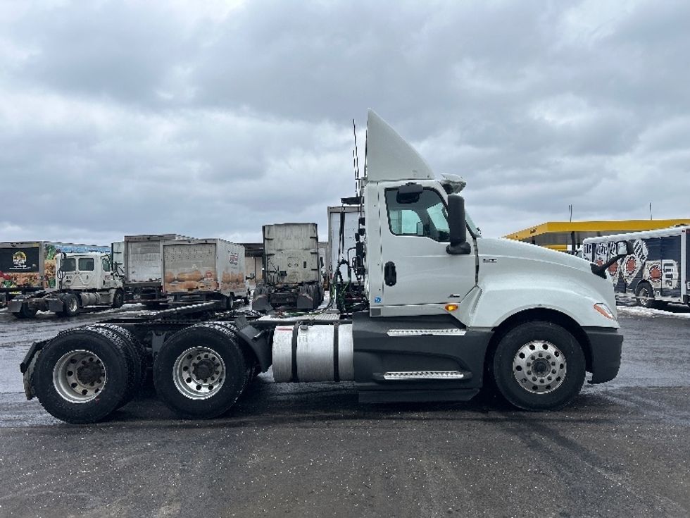 Day Cab Tractor-Heavy Duty Tractors-International-2020-LT625-Akron-OH-374,239\n\t\tmiles-$ 26,750 - Image 8