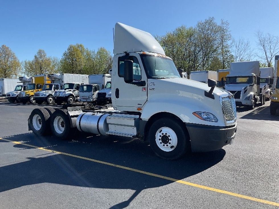 Day Cab Tractor-Heavy Duty Tractors-International-2020-LT625-Akron-OH-375,523\n\t\tmiles-$ 28,000 - Image 1