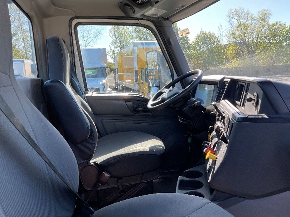 Day Cab Tractor-Heavy Duty Tractors-International-2020-LT625-Akron-OH-375,523\n\t\tmiles-$ 28,000 - Image 14