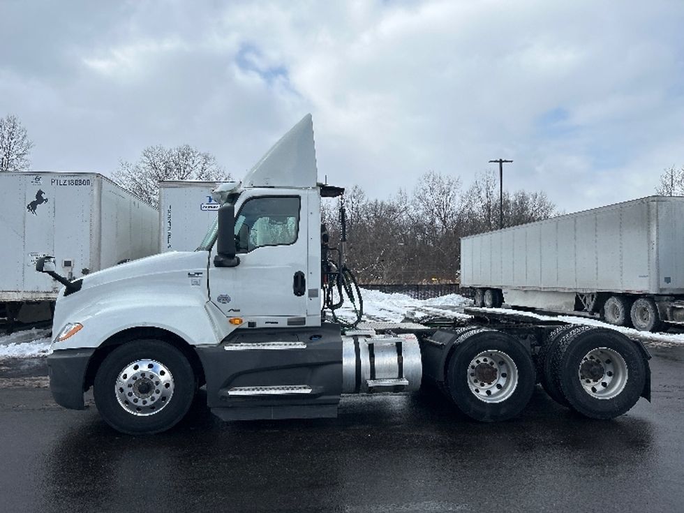 Day Cab Tractor-Heavy Duty Tractors-International-2020-LT625-Akron-OH-381,047\n\t\tmiles-$ 26,250 - Image 4