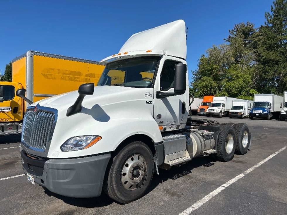 Day Cab Tractor-Heavy Duty Tractors-International-2020-LT625-Albany-NY-254,562\n\t\tmiles-$ 36,500 - Image 3