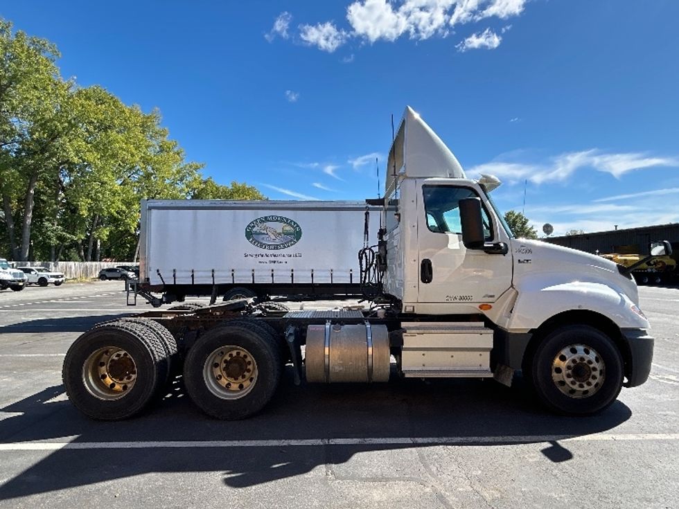 Day Cab Tractor-Heavy Duty Tractors-International-2020-LT625-Albany-NY-254,562\n\t\tmiles-$ 36,500 - Image 8