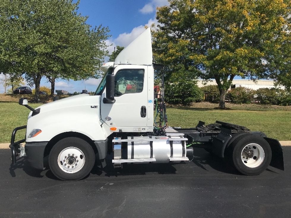 Day Cab Tractor-Heavy Duty Tractors-International-2020-LT625-Allentown-PA-245,545\n\t\tmiles-$ 34,000 - Image 4