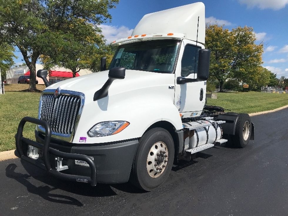 Day Cab Tractor-Heavy Duty Tractors-International-2020-LT625-Allentown-PA-297,883\n\t\tmiles-$ 32,500 - Image 3