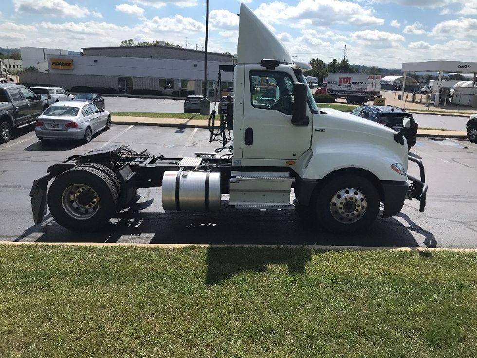 Day Cab Tractor-Heavy Duty Tractors-International-2020-LT625-Allentown-PA-297,883\n\t\tmiles-$ 32,500 - Image 8